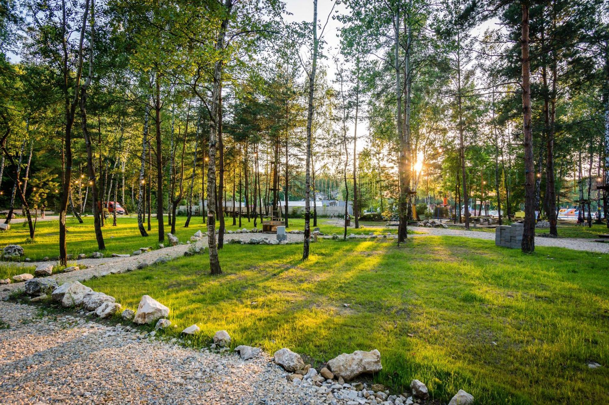 La Playa Resort & Camp Trzebinia Тшебиня Экстерьер фото